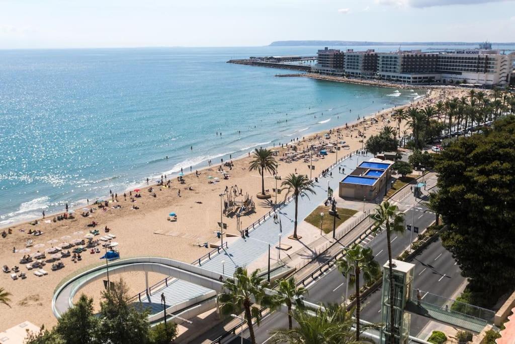 Apartamento Apartamento con vistas al mar primera linea de playa del Postiguet Alicante Exterior foto