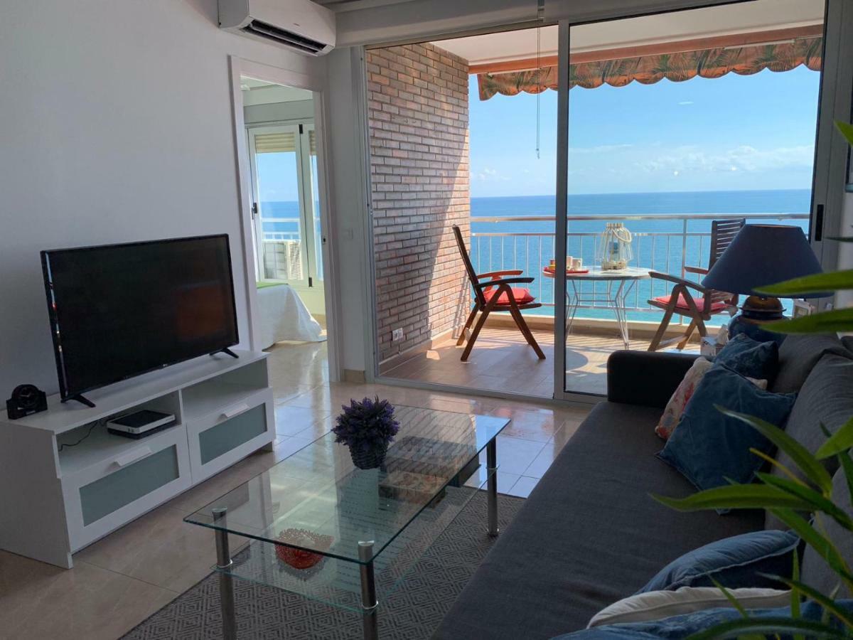 Apartamento con vistas al mar primera linea de playa del Postiguet Alicante Exterior foto