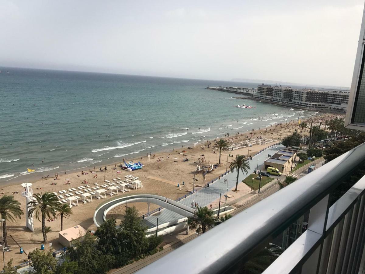 Apartamento Apartamento con vistas al mar primera linea de playa del Postiguet Alicante Exterior foto